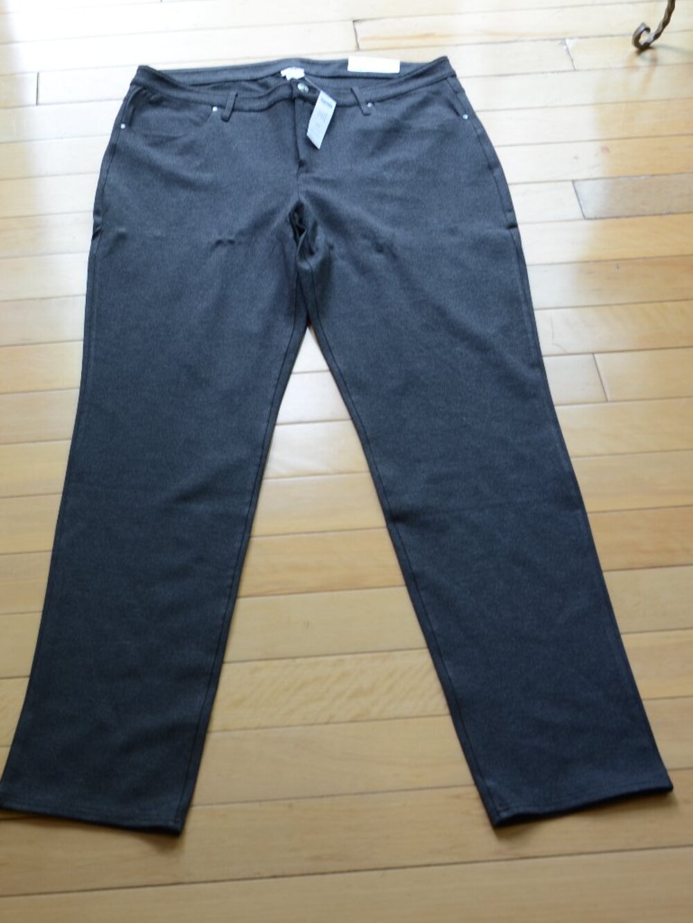 Chico's Ponte 5 Pocket Slim Pant Asphalt NWT Size 3T US 16T